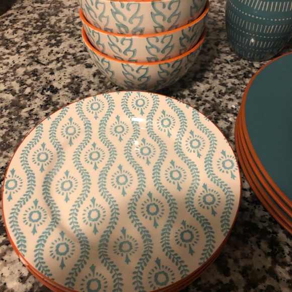 Dinnerware - Picture 2 of 5